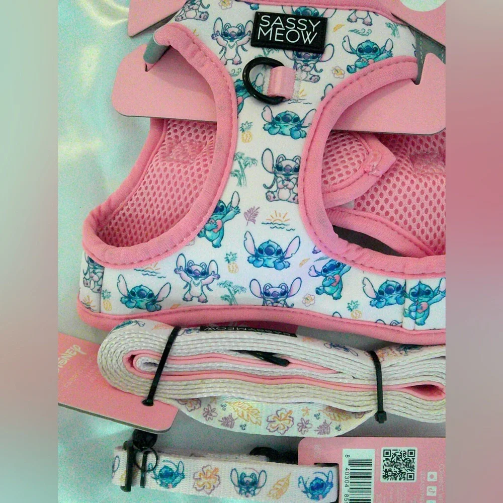 Disney Sassy Meow Pink “Stitch” Step In Harness (M), Collar w/Matching Leash 6ft